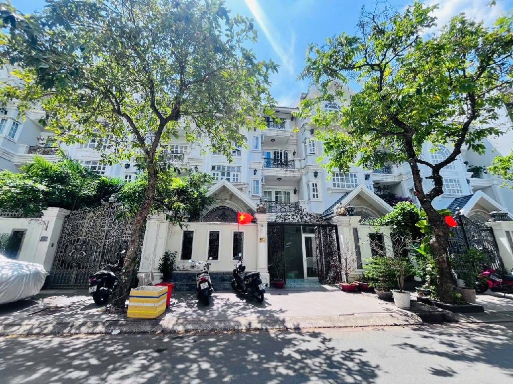 Bán biệt thự kdc tấn trường 148m² 4 tầng full nội thất – phú thuận quận 7